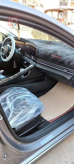 هیۆندای ئەلەنترا